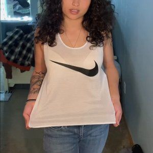✨ Nike workout tank top ✨